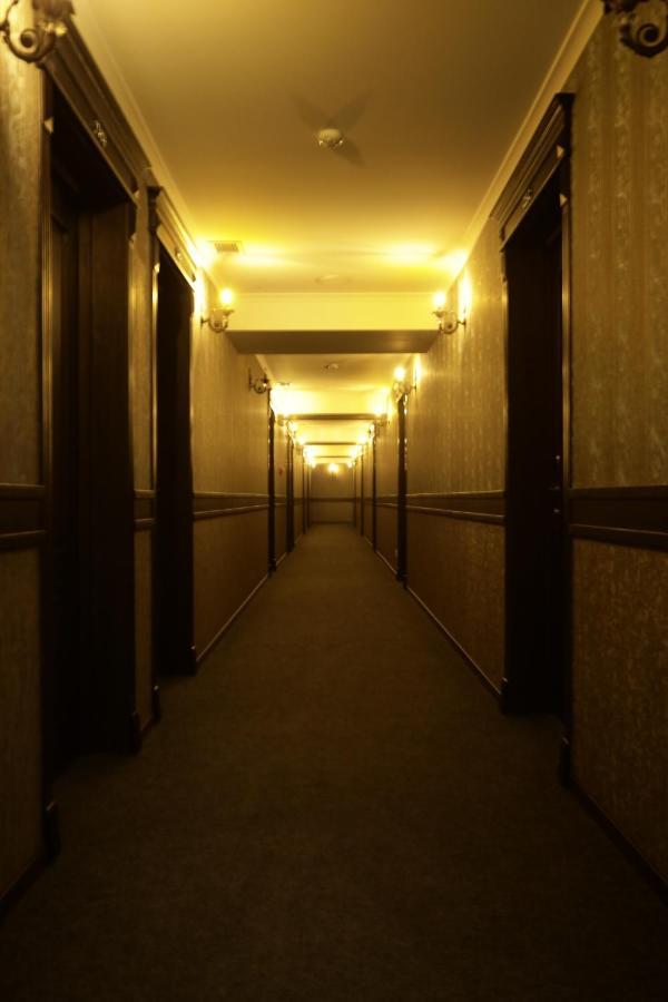 Redline Hotel Tbilisi Bagian luar foto
