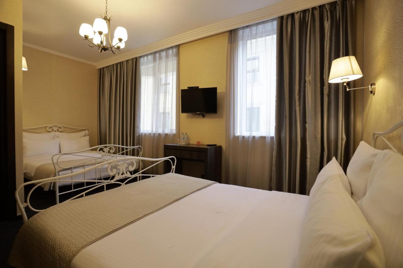 Redline Hotel Tbilisi Bagian luar foto