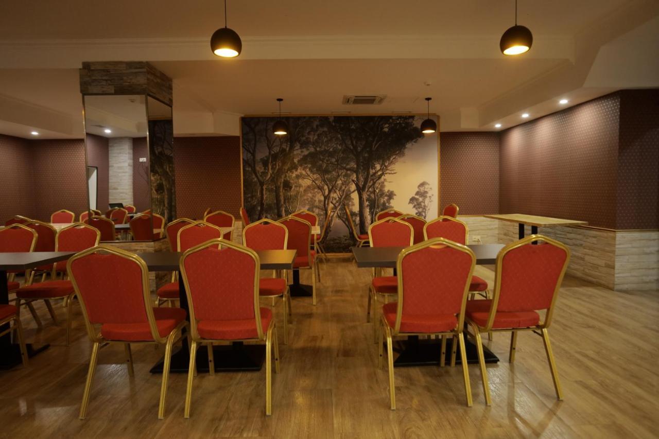 Redline Hotel Tbilisi Bagian luar foto